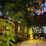Hotel B&B by Playa del Karma