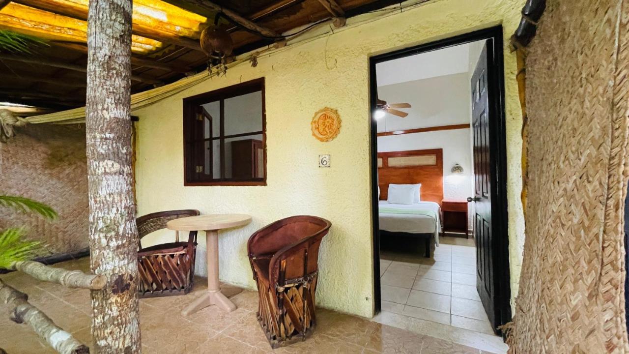 By Playa Del Karma Hotel
